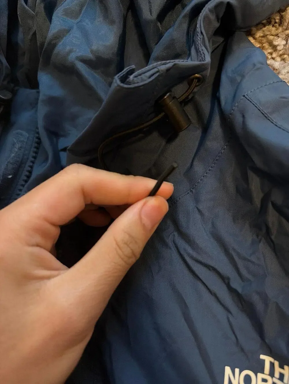 The North Face Men's Waterproof Hooded Jacket Size L